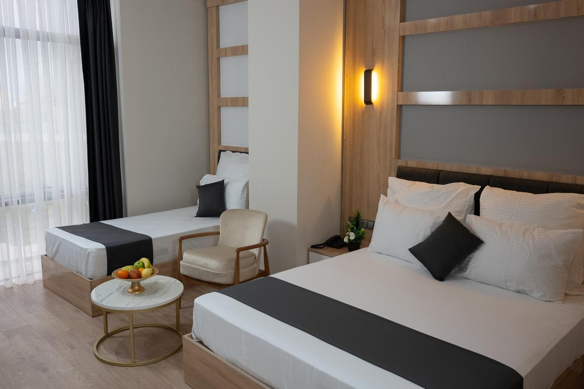 Golden River Hotel By Continent Arnavutkoy Экстерьер фото