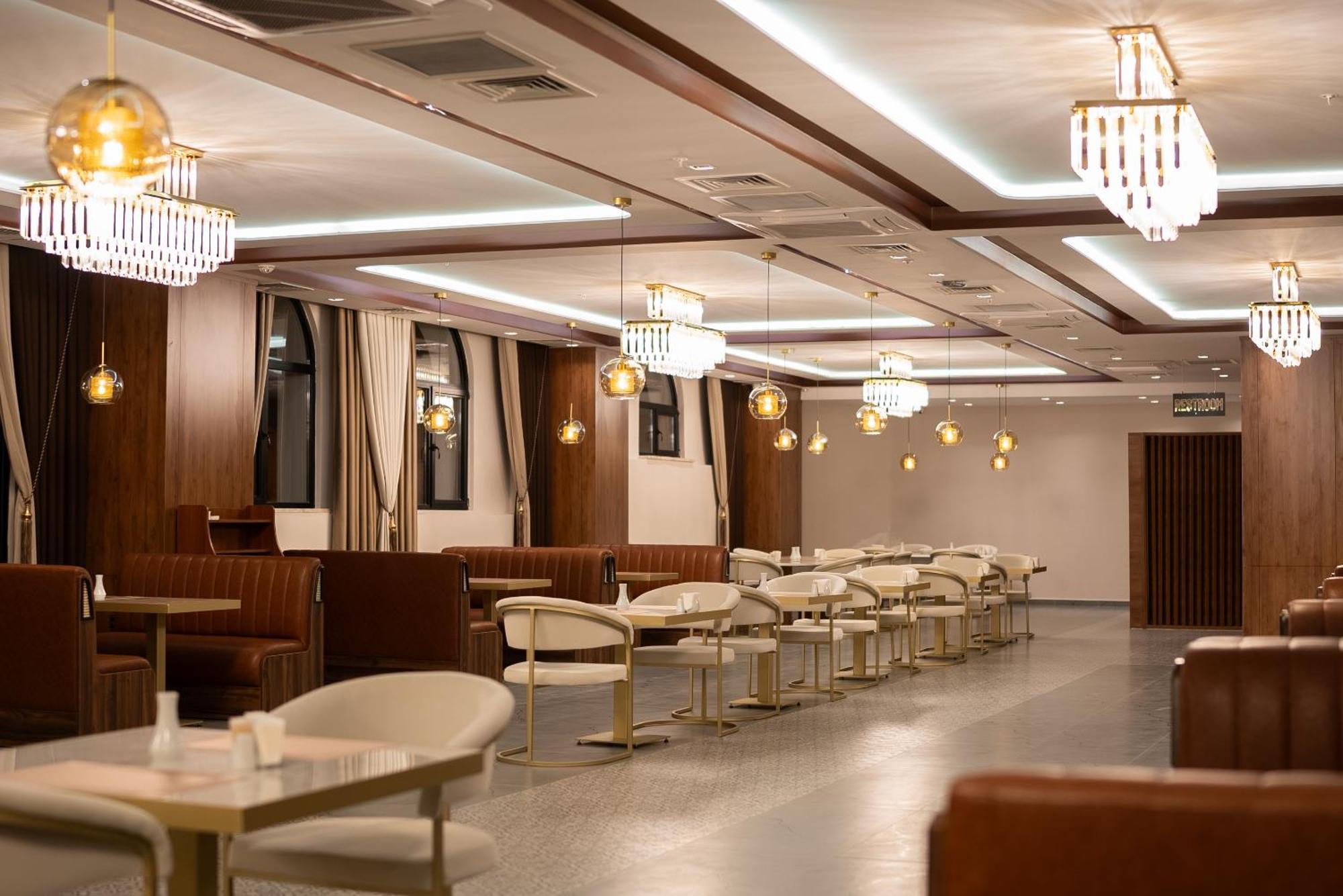 Golden River Hotel By Continent Arnavutkoy Экстерьер фото